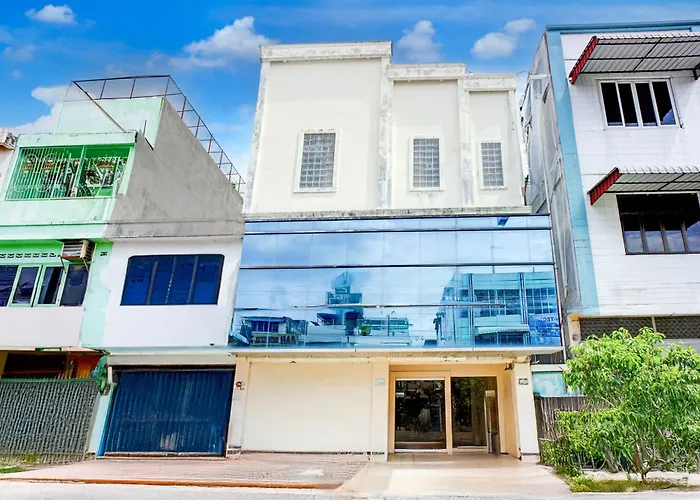 Collection O Peunayong Near Masjid Raya Baiturrahman Formerly Siwah Hotel